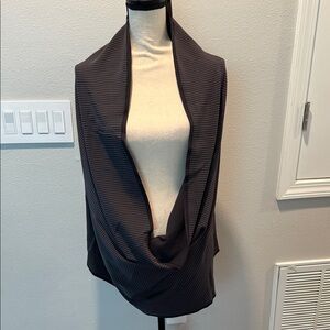 Lululemon Black and Gray Striped Scarf